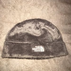 North face youth winter hat⛄️